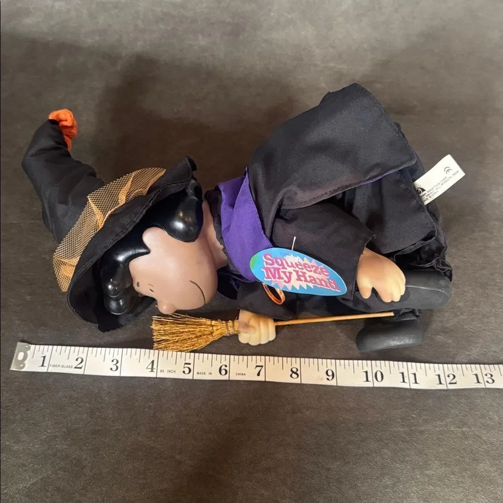 Vintage Peanuts Dancing Lucy Witch Halloween 1997 Gemmy NEW without Box *READ